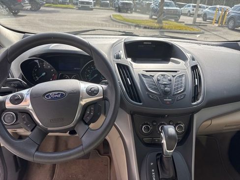 Used 2014 Ford Escape SE image 14