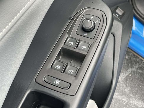 Certified 2024 Volkswagen Taos SE AWD/4WD image 15