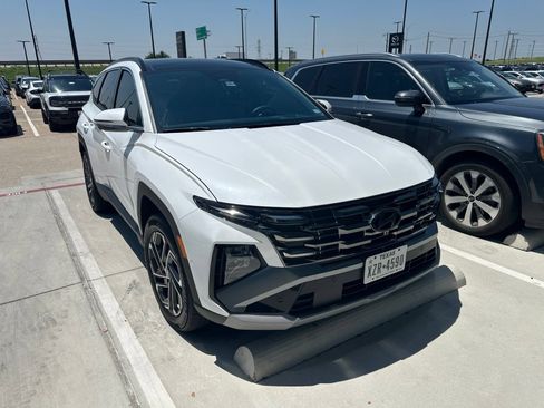 Used 2026 Hyundai Tucson Limited AWD/4WD image 4