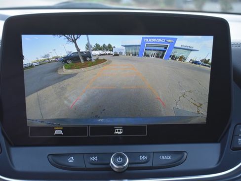 Used 2025 Chevrolet Blazer LT AWD/4WD image 24
