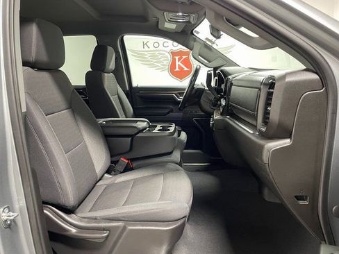 Used 2024 Chevrolet Silverado 1500 RST image 22