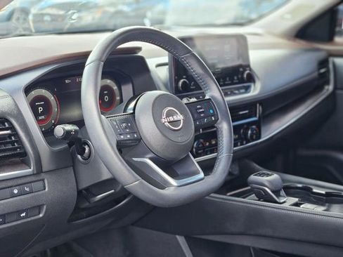 Certified 2023 Nissan Rogue Platinum w/ Platinum Premium Package image 11