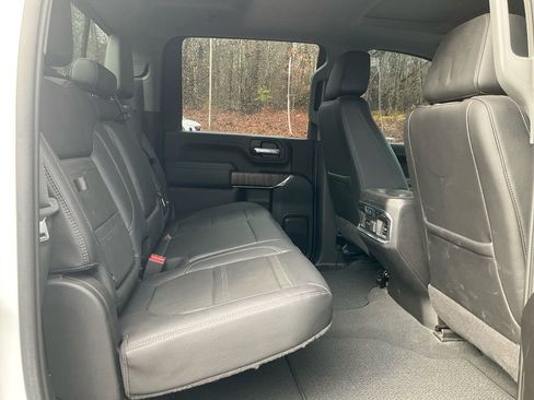 Used 2022 GMC Sierra 3500 Denali w/ Denali Ultimate Package image 13