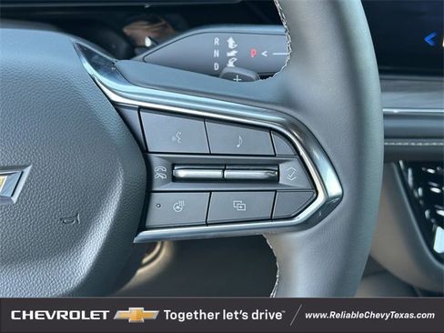 New 2026 Chevrolet Suburban Premier image 15