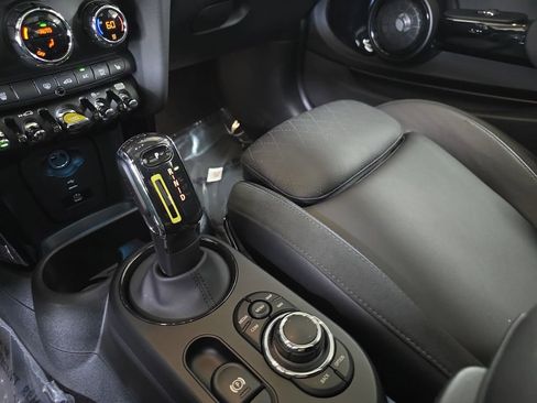 Used 2024 MINI Cooper SE image 26