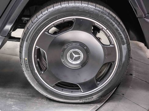 Certified 2024 Mercedes-Benz G 63 AMG 4MATIC image 9