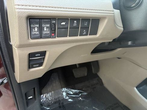 Used 2018 Honda Odyssey EX-L image 22