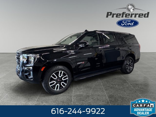 Used 2023 GMC Yukon XL AT4 AWD/4WD image 9