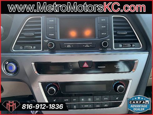 Used 2015 Hyundai Sonata Limited image 29