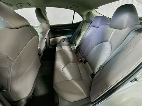 Used 2023 Toyota Camry LE image 28