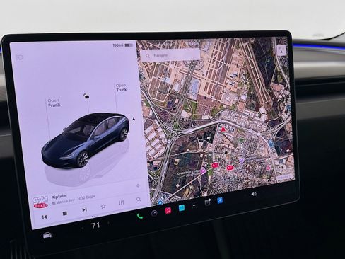 Used 2025 Tesla Model 3 Long Range image 12