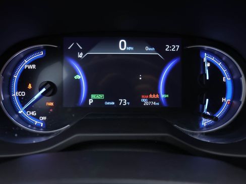 Used 2024 Toyota RAV4 XLE image 17