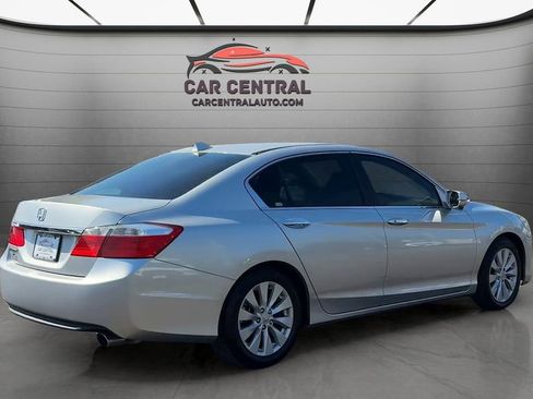 Used 2014 Honda Accord EX image 5