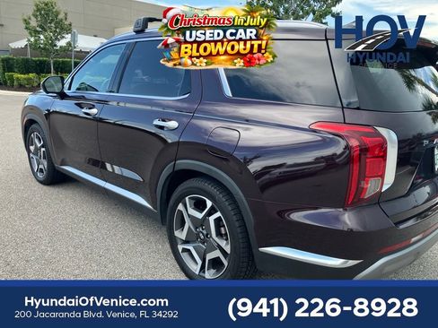 Used 2023 Hyundai Palisade Limited FWD image 4
