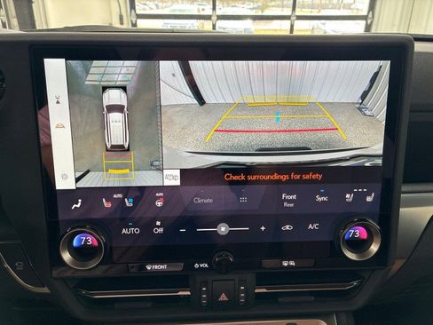 Used 2026 Lexus GX 550 image 21