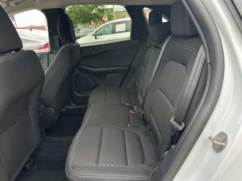 Used 2025 Ford Escape Active AWD/4WD image 12