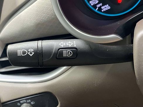 Used 2023 Chevrolet Malibu LS FWD image 25