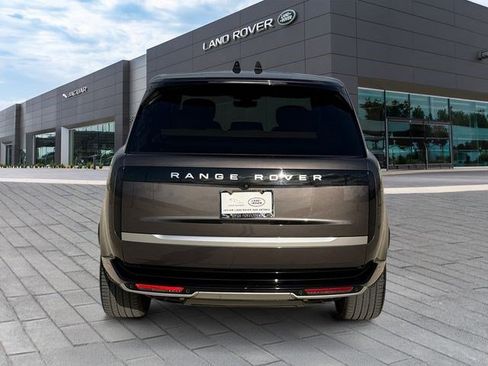 Used 2025 Land Rover Range Rover Autobiography AWD/4WD image 4