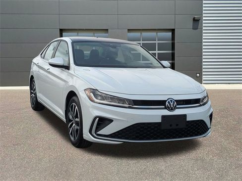 New 2026 Volkswagen Jetta SE image 1