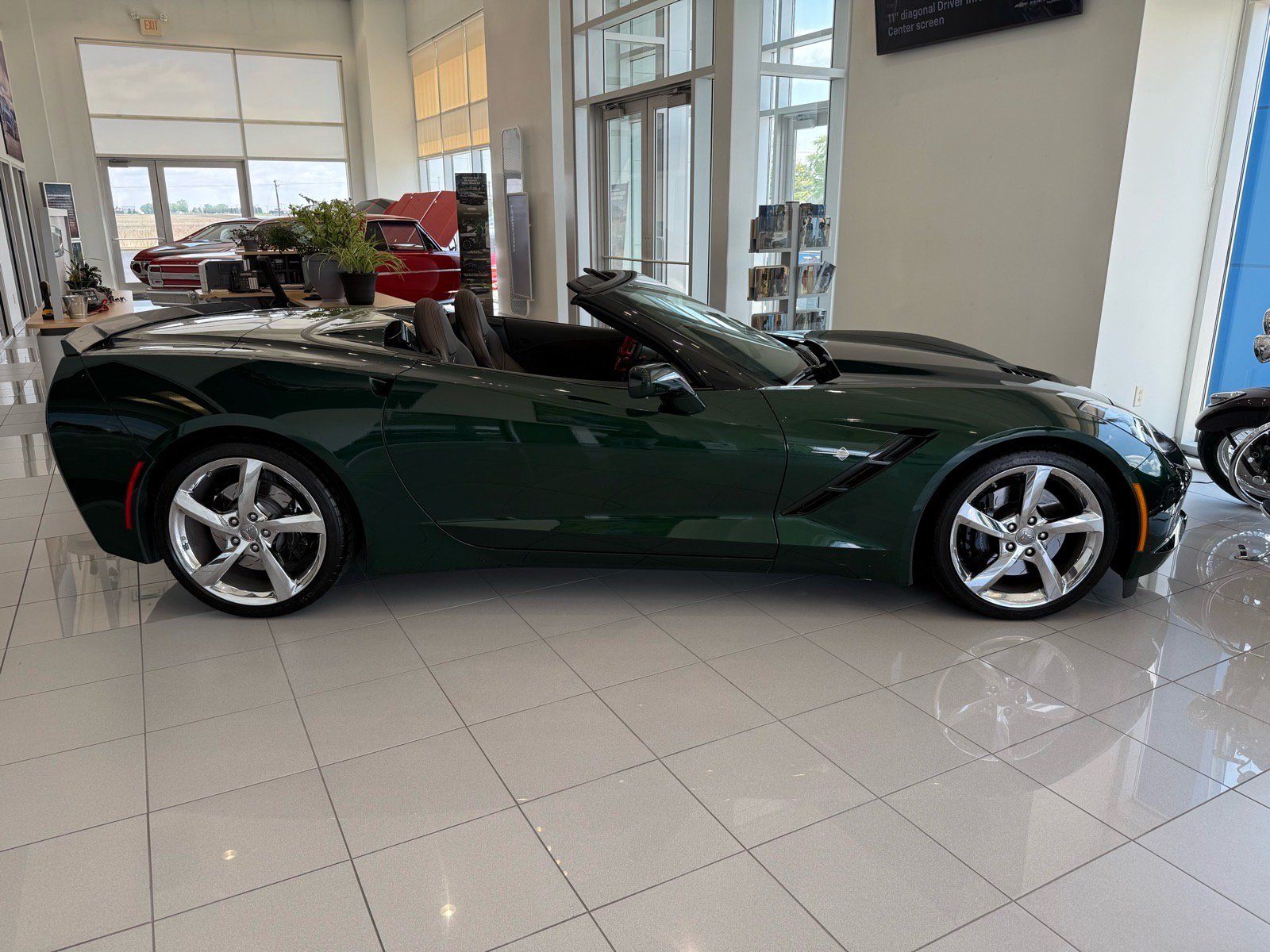 Used 2014 Chevrolet Corvette Stingray Convertible w/ 3LT Preferred Equipment Group RWD image 2