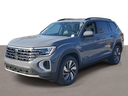 New 2026 Volkswagen Atlas SE image 2