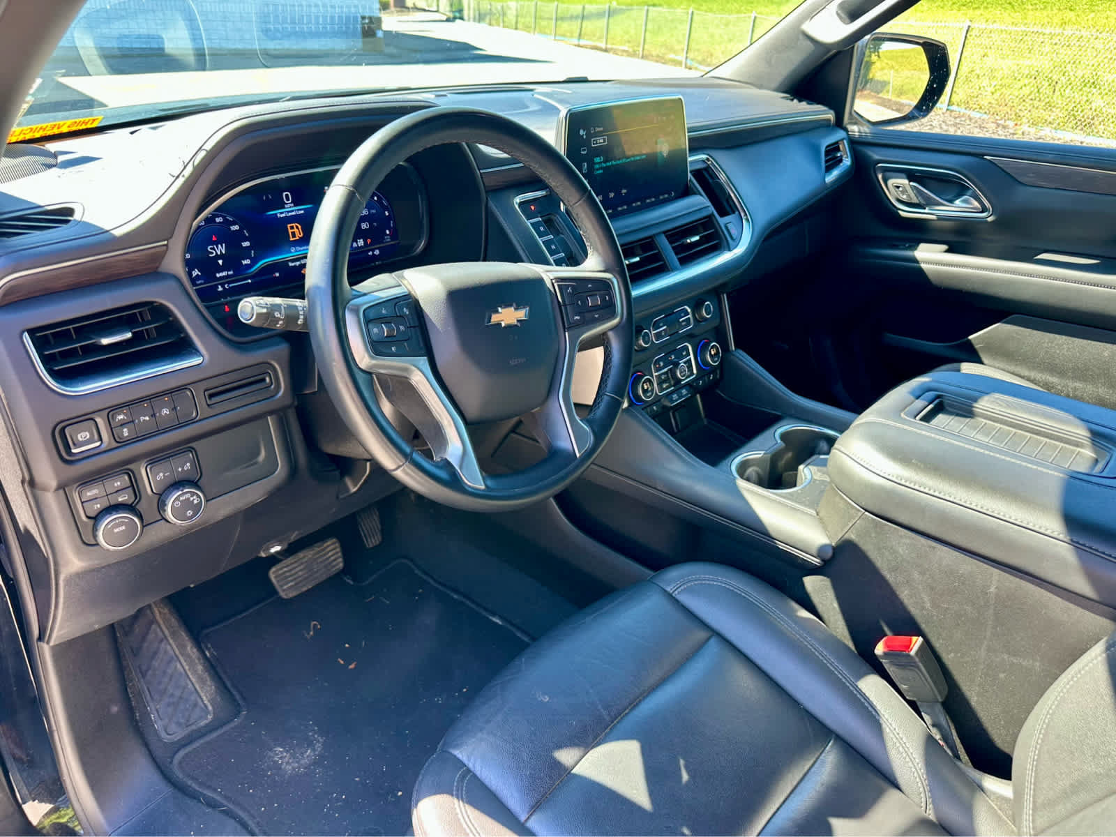 Used 2024 Chevrolet Tahoe LT AWD/4WD image 11