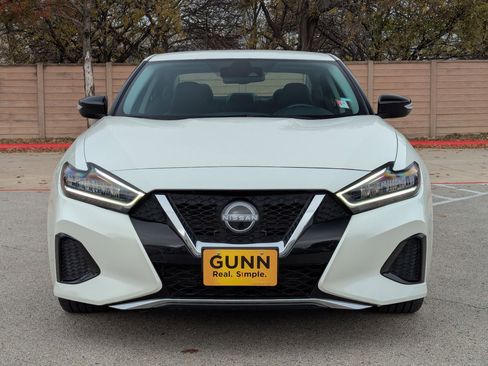 Used 2023 Nissan Maxima SV w/ Floor Mat Group image 9