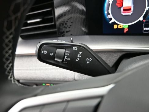Used 2025 Volkswagen Tiguan S FWD image 16