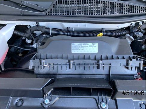 Used 2023 GMC Savana 2500 w/ Driver Convenience Package image 16