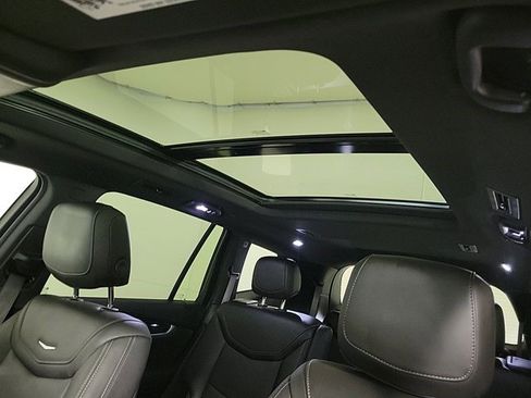 Certified 2024 Cadillac XT6 Premium Luxury w/ LPO, Floor Liner Package image 15