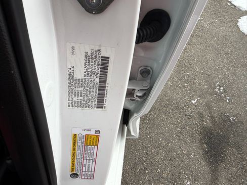 Used 2024 Acura Integra A-Spec image 27