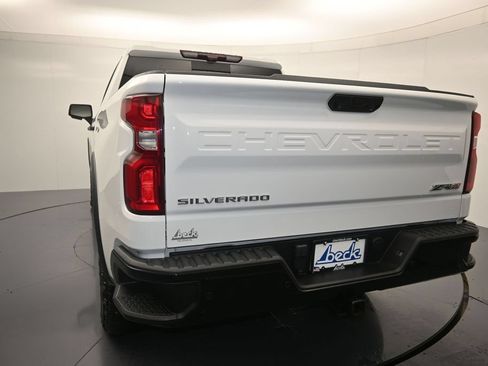 Used 2024 Chevrolet Silverado 1500 ZR2 w/ Technology Package AWD/4WD image 26