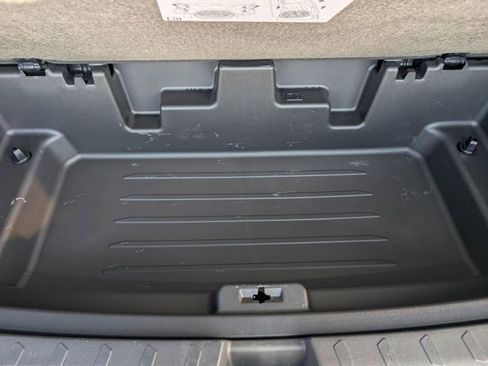 Certified 2023 Chevrolet Traverse LT w/ LT Premium Package image 34