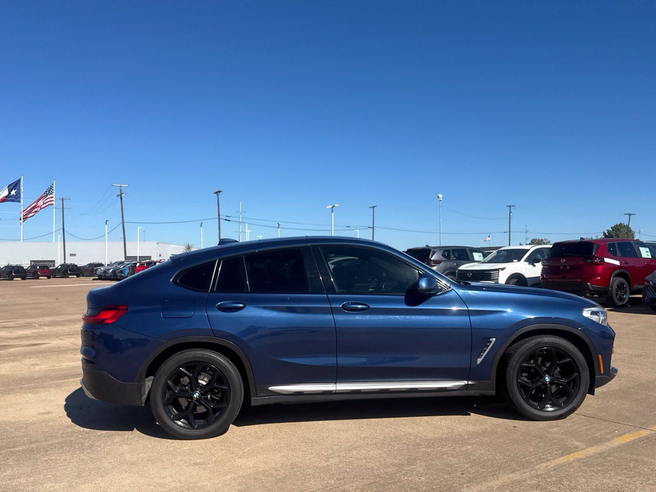Used 2021 BMW X4 xDrive30i AWD/4WD image 31