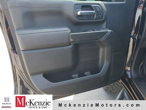 Used 2022 GMC Sierra 2500 AT4 AWD/4WD image 8
