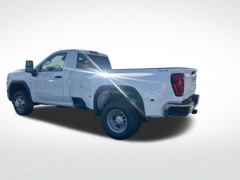 New 2026 GMC Sierra 3500 Pro AWD/4WD image 5