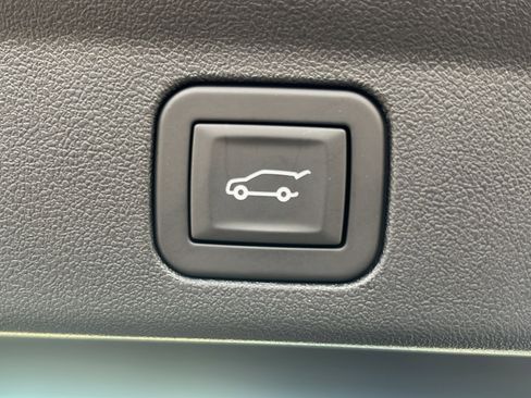 New 2025 Cadillac Escalade IQ Luxury 2 image 48