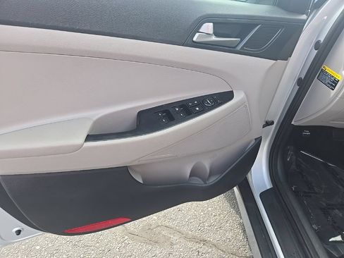 Used 2018 Hyundai Tucson SEL AWD/4WD image 9