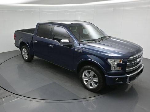 Used 2016 Ford F150 Platinum w/ Equipment Group 701A Luxury AWD/4WD image 37