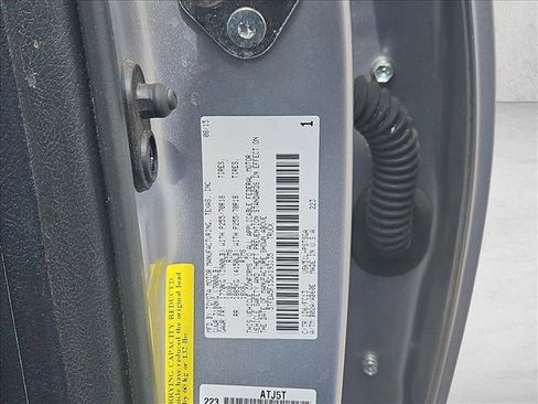 Used 2016 Toyota Tundra SR5 w/ SR5 Upgrade Package RWD image 22