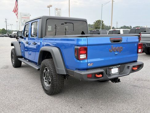 Used 2023 Jeep Gladiator Mojave w/ Cold Weather Group AWD/4WD image 7