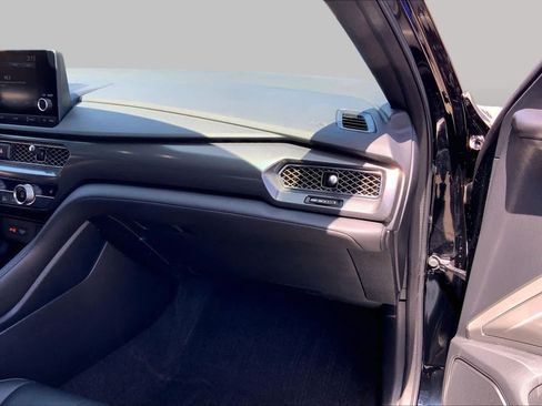 Used 2023 Acura Integra A-Spec FWD image 17