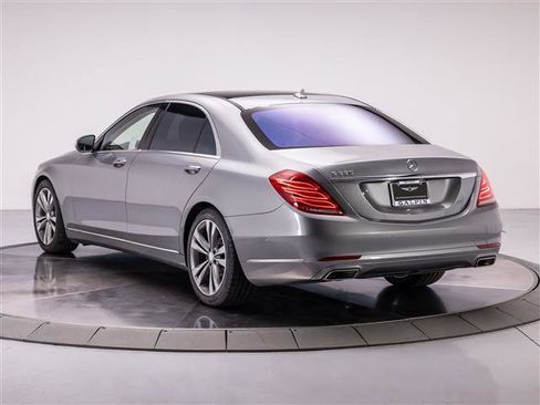 Used 2014 Mercedes-Benz S 550 Sedan image 3