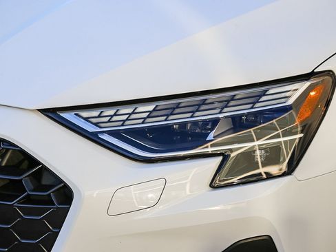 Certified 2025 Audi A3 2.0T Premium image 4