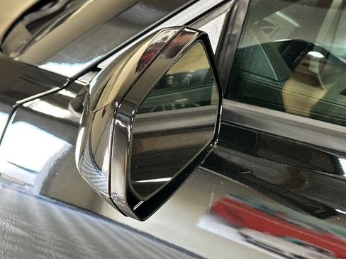 Used 2015 Chevrolet Camaro LT image 49