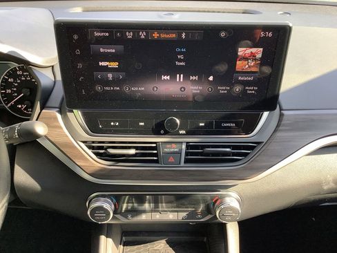 New 2026 Nissan Altima 2.5 SV w/ SV Special Edition Package FWD image 17