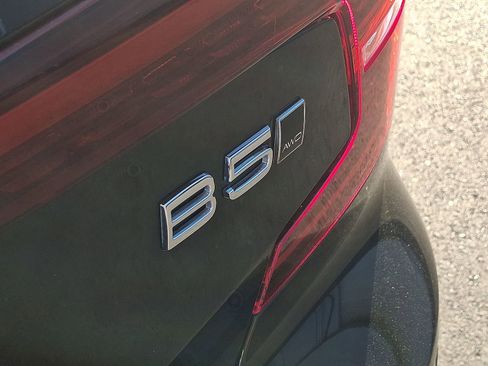 Certified 2024 Volvo S60 B5 Ultimate image 30