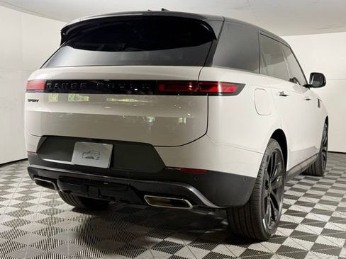 New 2026 Land Rover Range Rover Sport SE AWD/4WD image 8