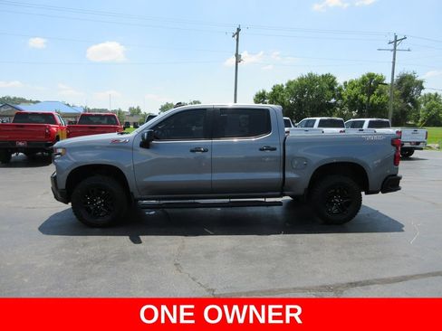 Used 2021 Chevrolet Silverado 1500 LT Trail Boss w/ LT Trail Boss Premium Package AWD/4WD image 13