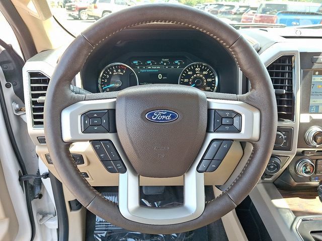 Used 2018 Ford F150 Lariat w/ Equipment Group 502A Luxury AWD/4WD image 21